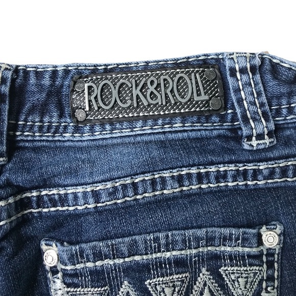 ROCK&ROLL COWGIRL Low Rise Bootcut Jeans - Picture 7 of 11